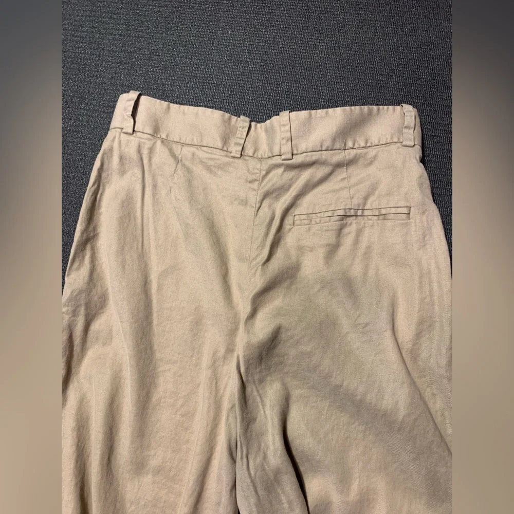 Babaton Aritzia Sadiki‎ Linen Blend Pleaded Trousers Size 8 Basil Tan Color